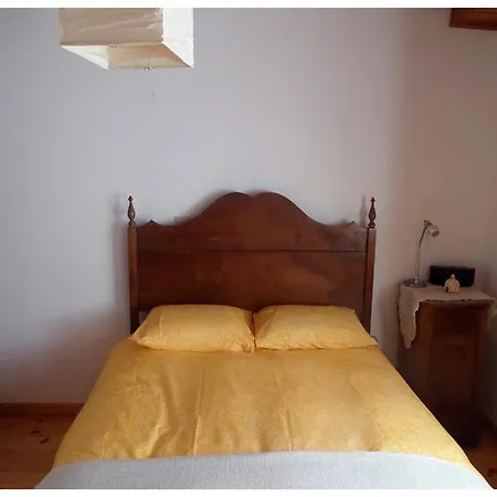 Casa De Sao Nicolau Holiday home