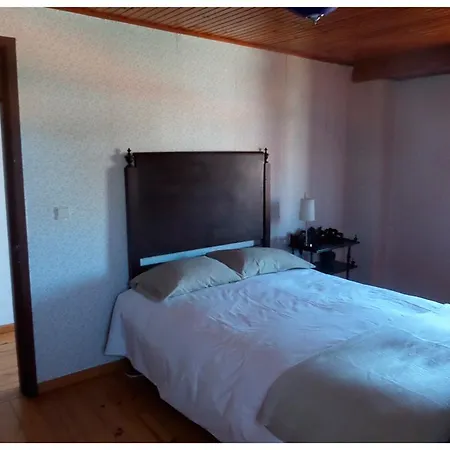 Casa De Sao Nicolau Holiday home *