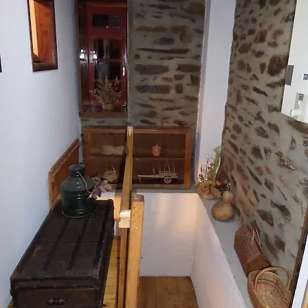 Casa De Sao Nicolau Macedo de Cavaleiros